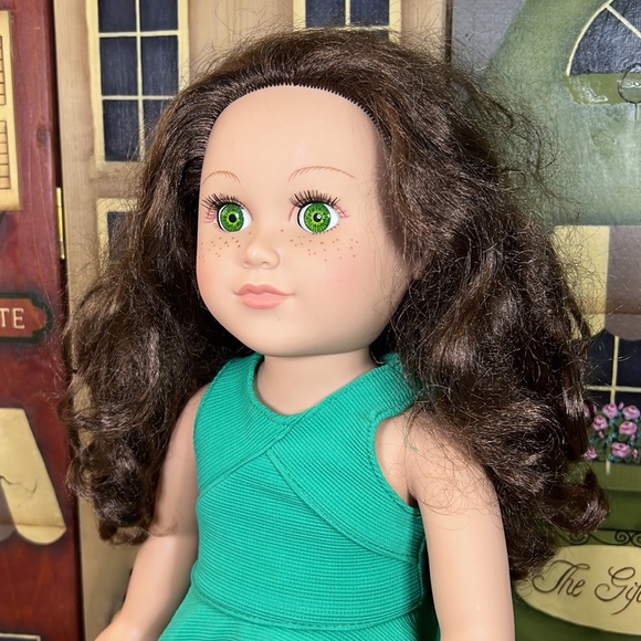 My Life City Toy Green Eyes Freckles Long Brown Curly Hair 18” Doll 2013 - Picture 9 of 13